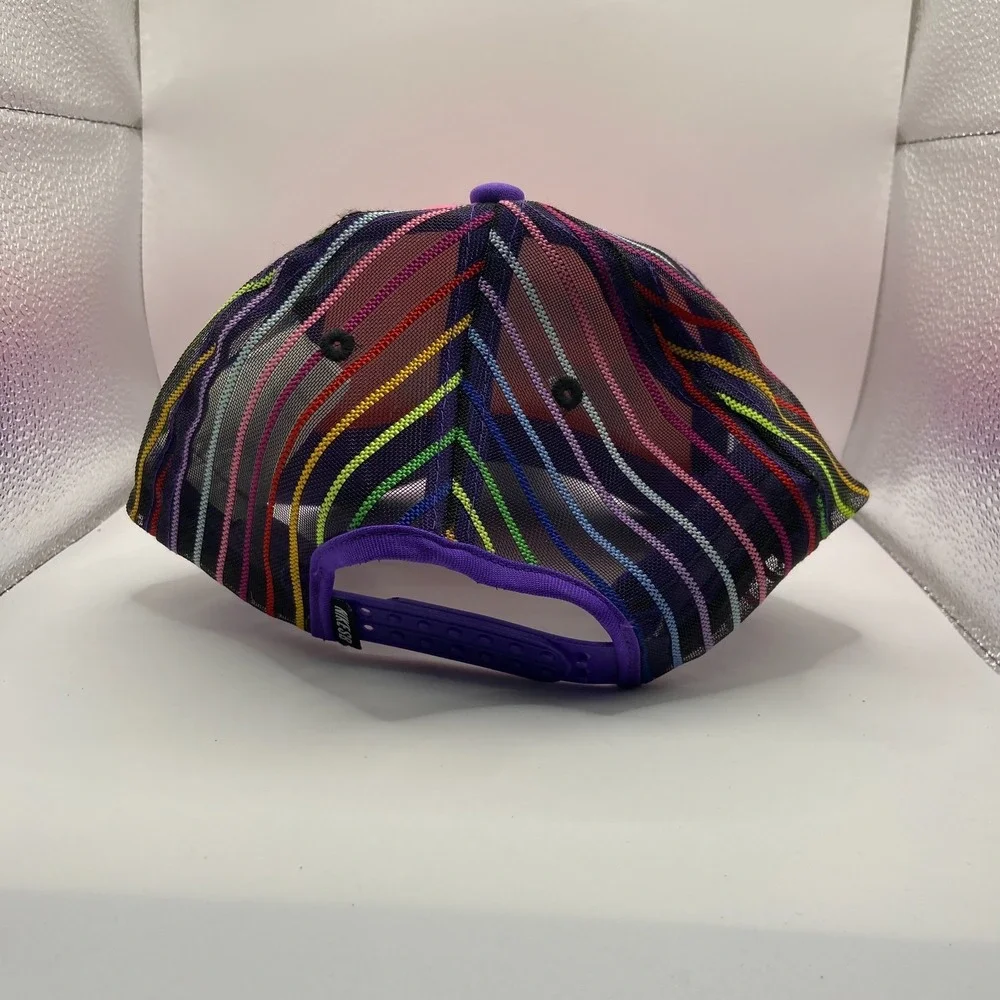 Nike SB Cap Youth Multicolor Mesh Adjustable Snapback Skateboarding Trucker Hat